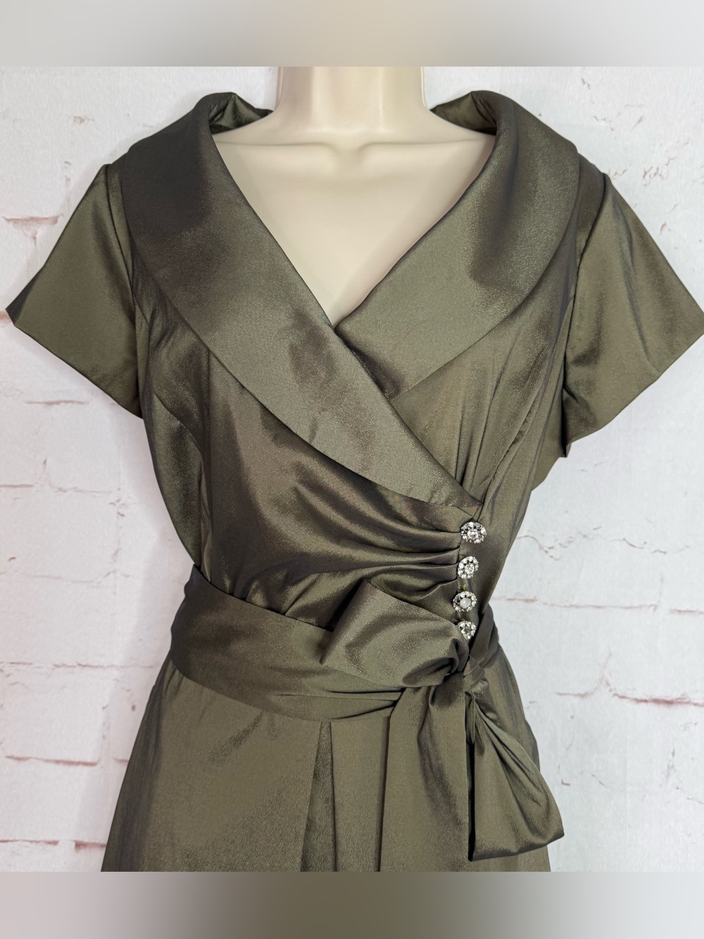 JULIAN TAYLOR Taffeta Vintage Olive Green Rhinestone Button Sz 14 Cocktail Dress - Picture 7 of 15